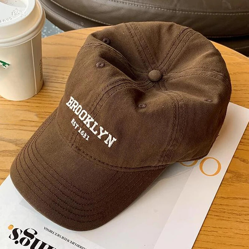 Retro-style cap - LYNO