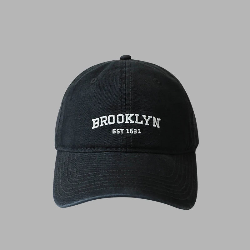 Retro-style cap - LYNO