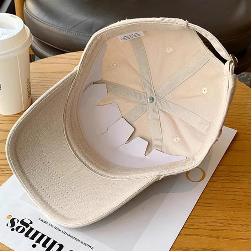 Retro-style cap - LYNO